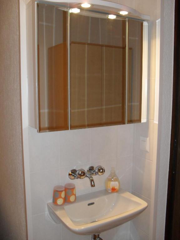 Hotel Edelweiss Flurlingen ภายนอก รูปภาพ